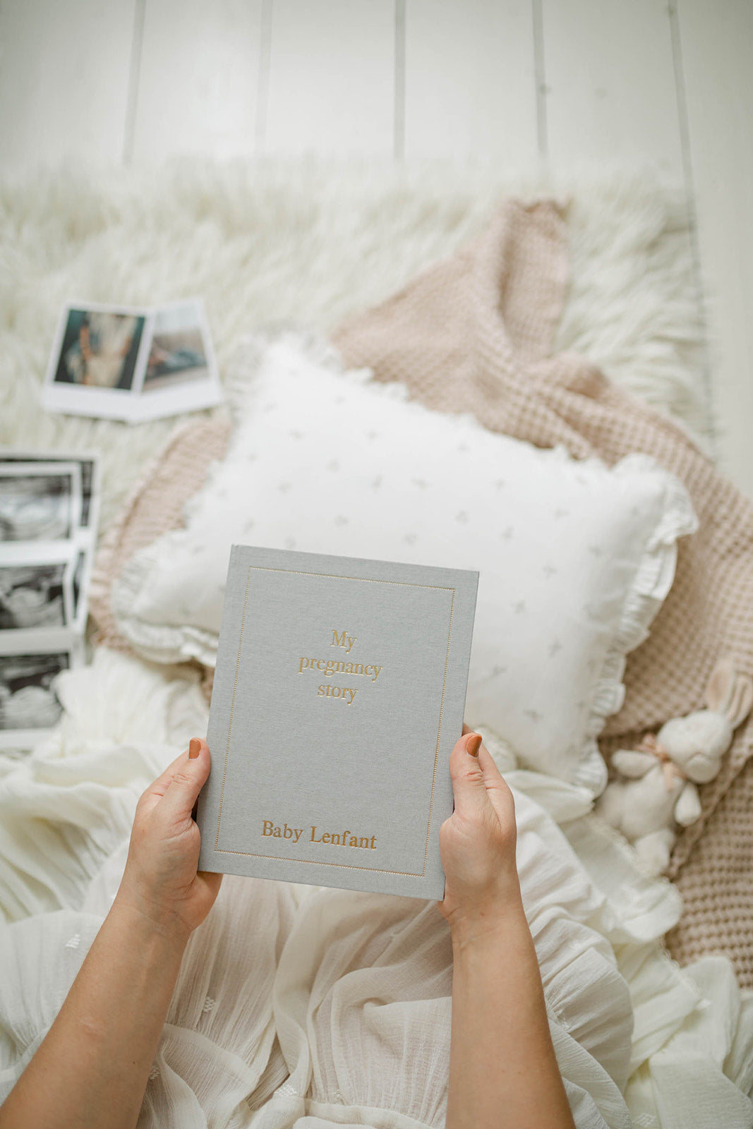 my pregnancy story in grey, a memory book for your pregnancy journey