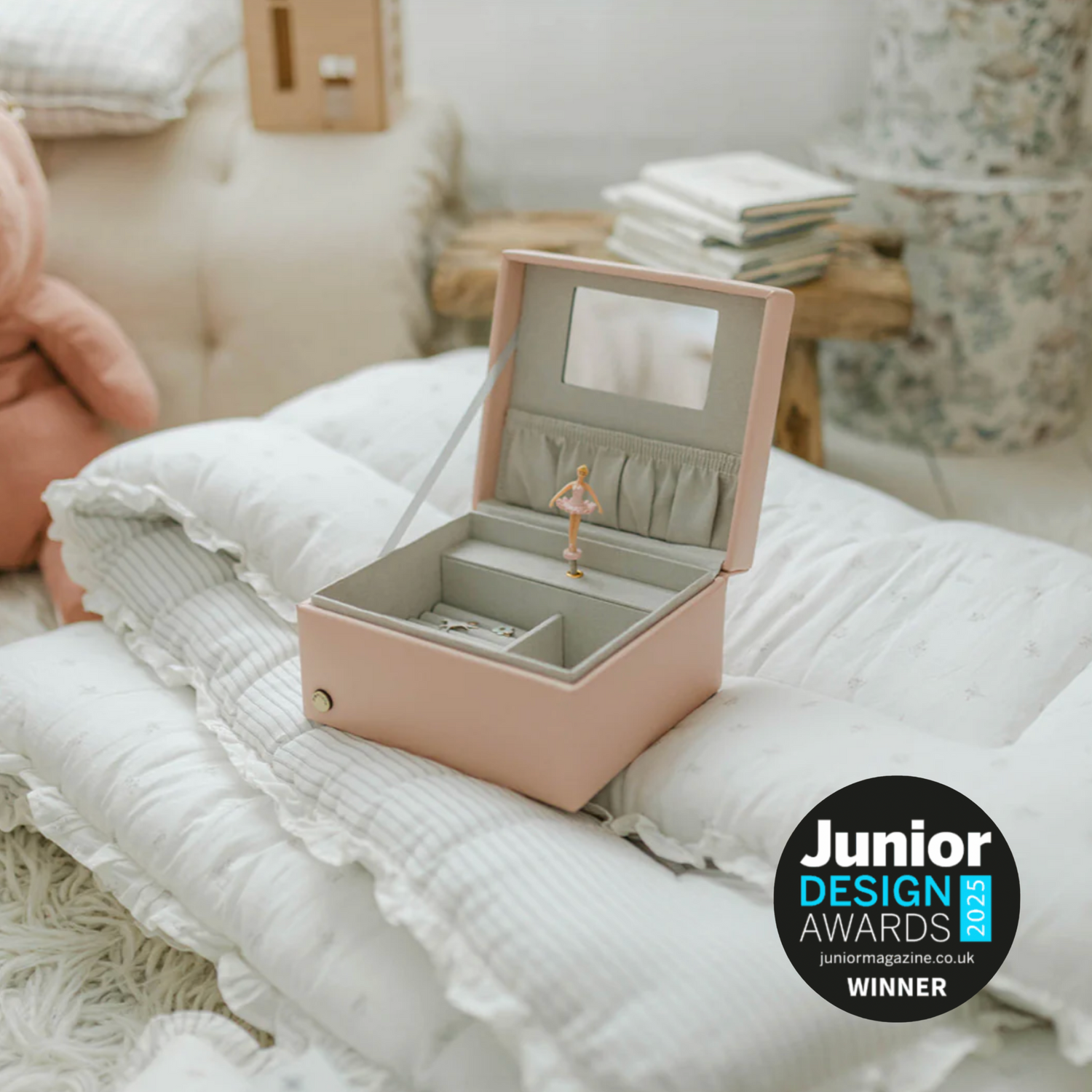 musical jewellery box in blush pink