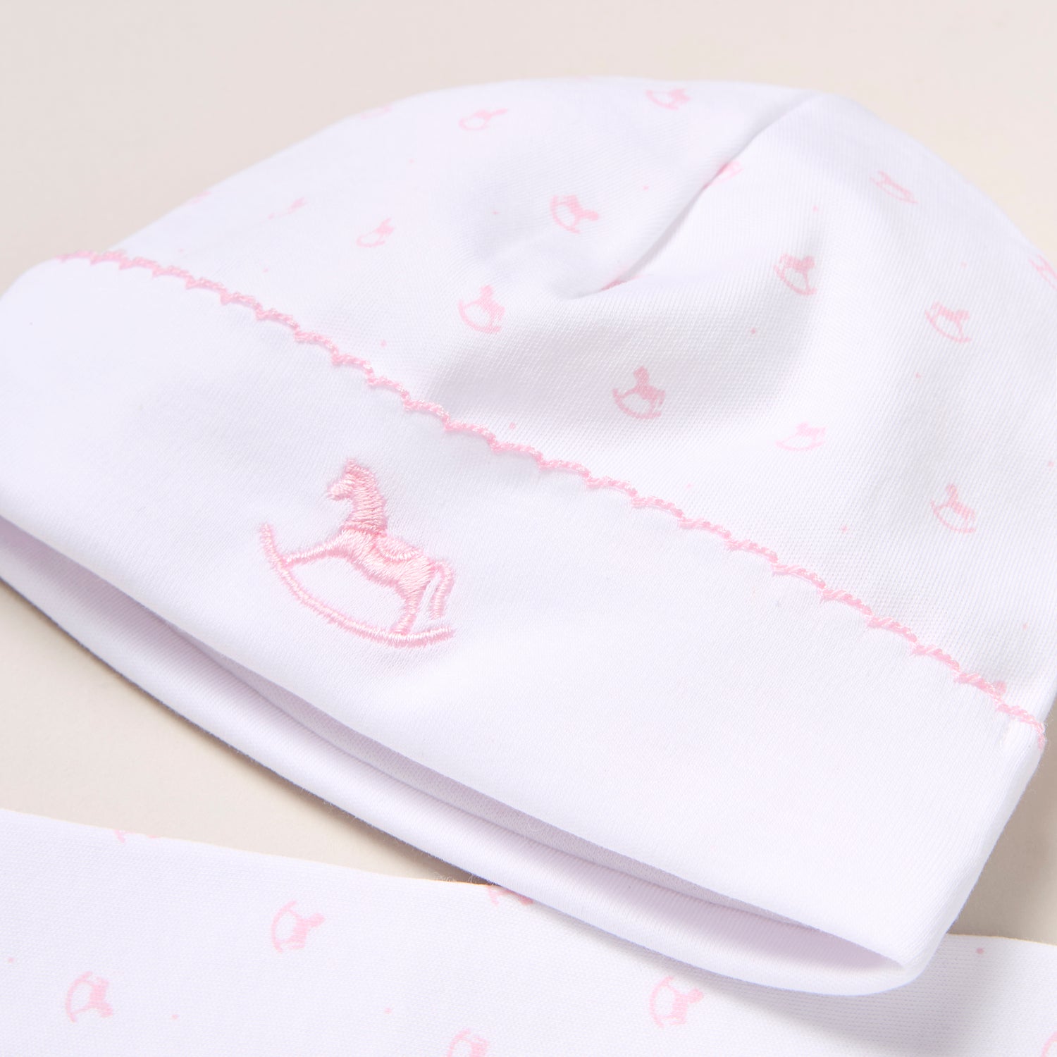 oat memory keepsake case x blue almonds gift set in pink