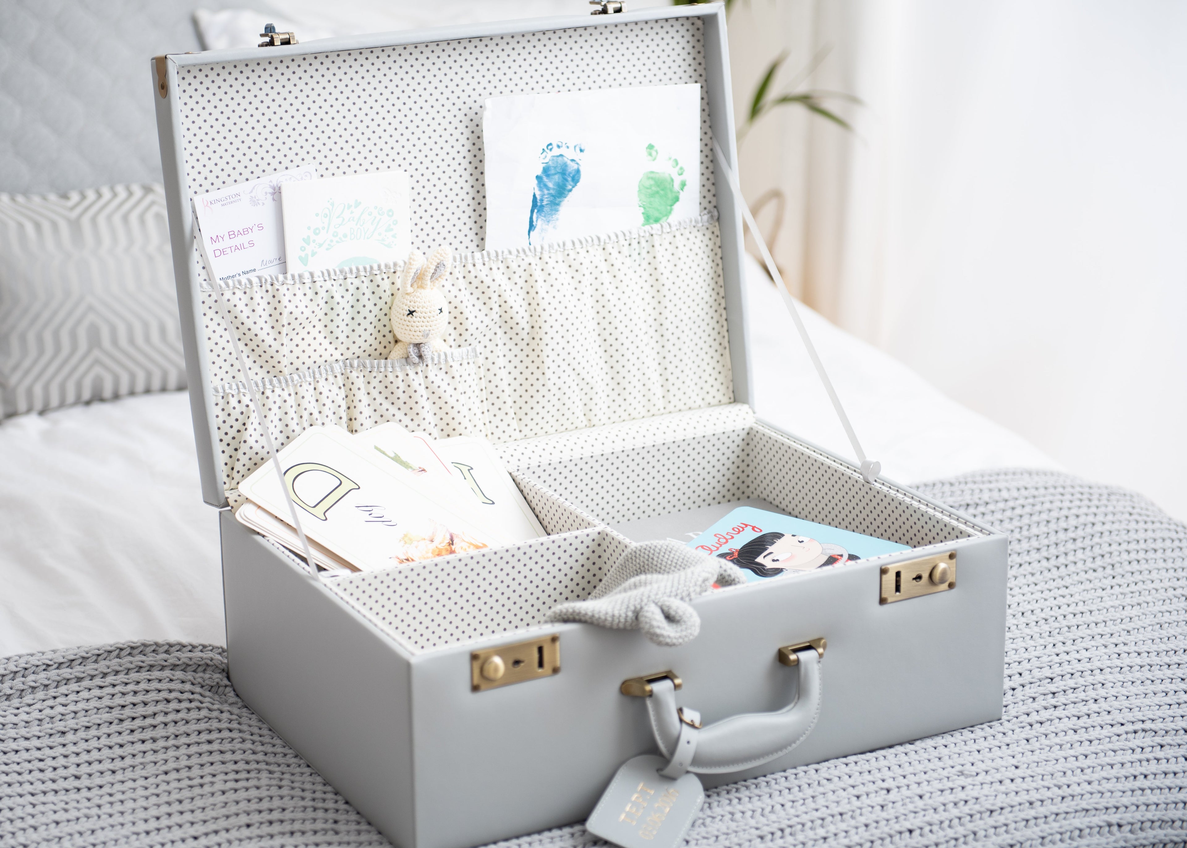 Large Memory Case in Grey | Meminio Memory Cases