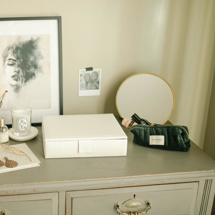 jewellery Box in ivory