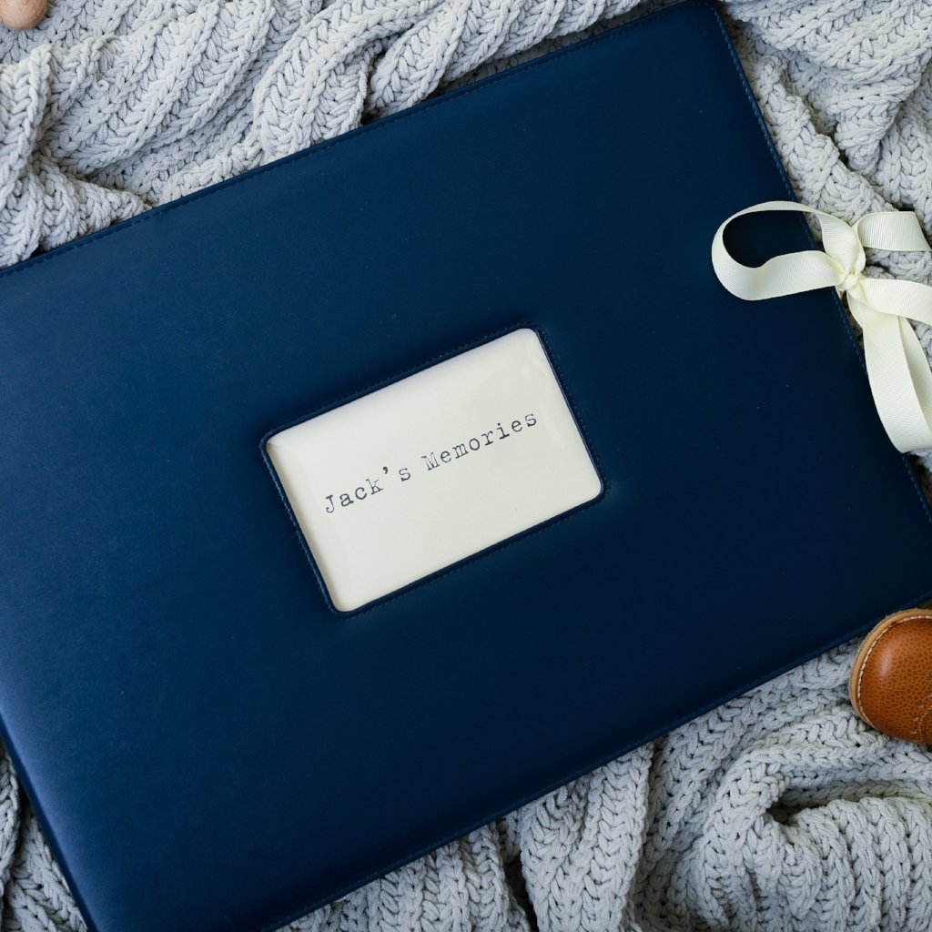 Memories Folder in Navy Blue | Meminio Memory Cases